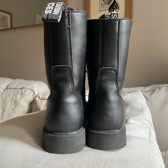 Vegetarian Shoes Combat Boot - Picture 4 of 9